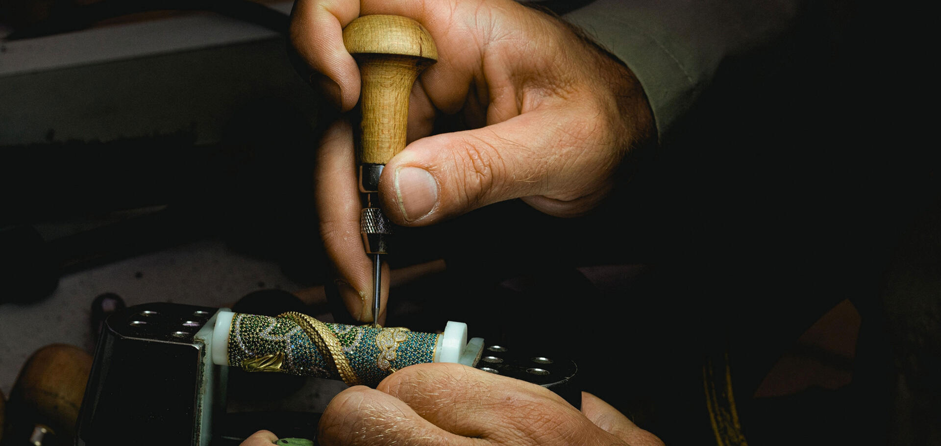 HIGH CRAFTSMANSHIP